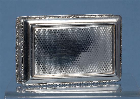 An early Victorian snuff box, by Nathaniel Mills, Length 82mm Weight: 4.1oz/128grms.